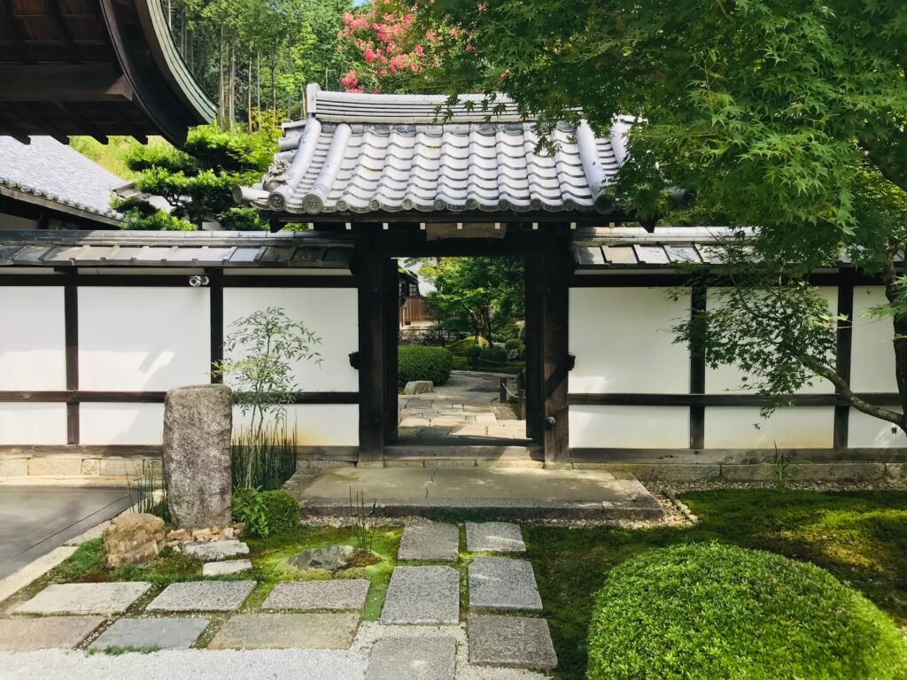 Flagstone and Stone Walkways Installation